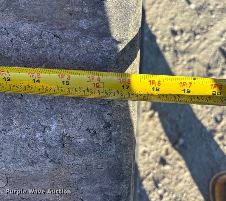 image for item FB2991 2012 Case TV380 tracked skid steer loader