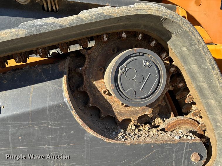 image for item FB2991 2012 Case TV380 tracked skid steer loader