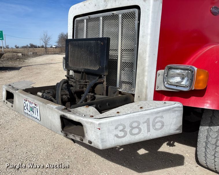 image for item FB3012 2008 Peterbilt 365 ready mix truck