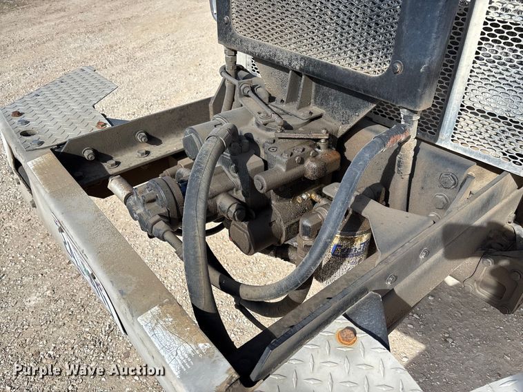 image for item FB3012 2008 Peterbilt 365 ready mix truck