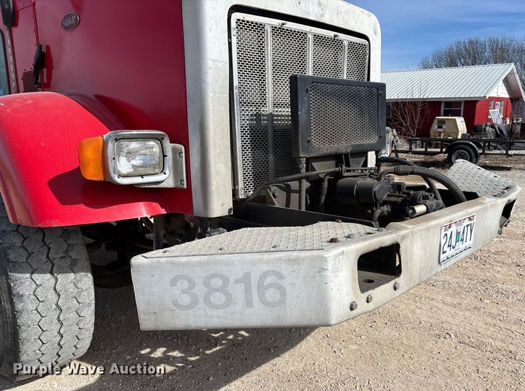 image for item FB3012 2008 Peterbilt 365 ready mix truck