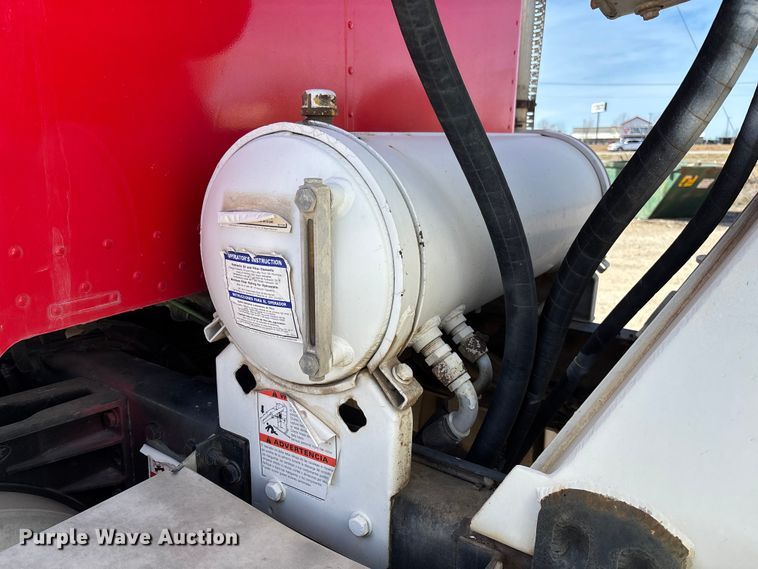 image for item FB3012 2008 Peterbilt 365 ready mix truck