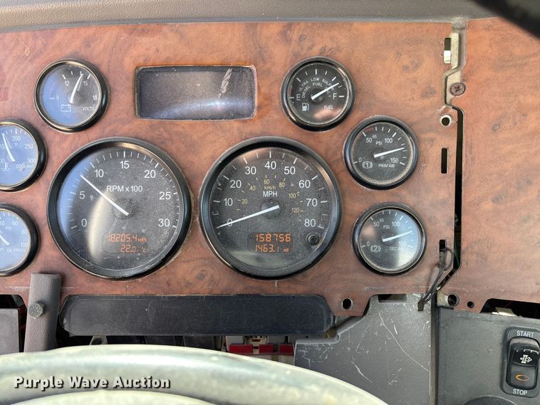 image for item FB3012 2008 Peterbilt 365 ready mix truck