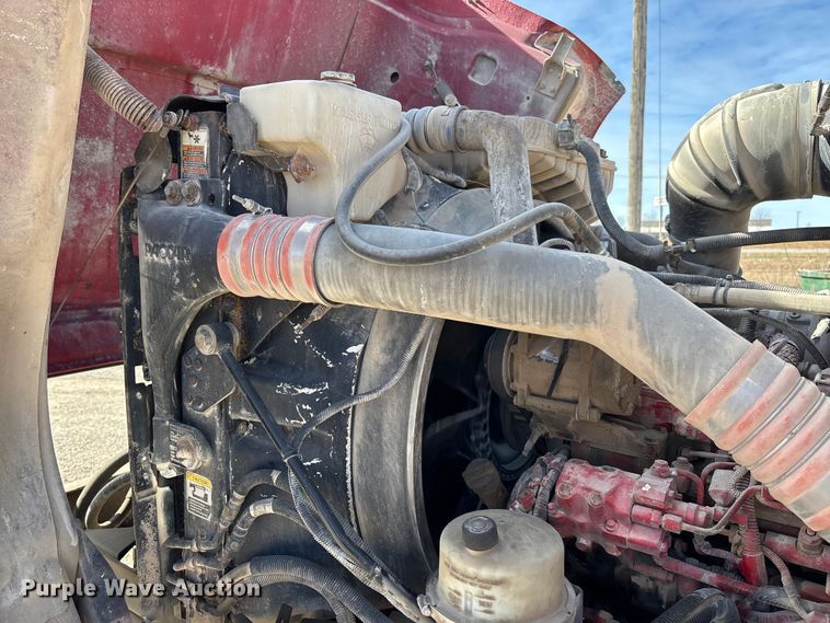 image for item FB3012 2008 Peterbilt 365 ready mix truck