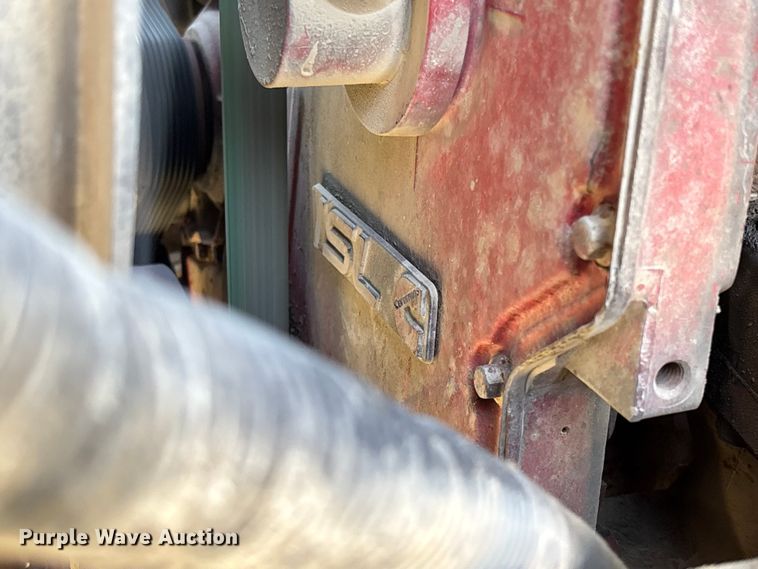 image for item FB3012 2008 Peterbilt 365 ready mix truck