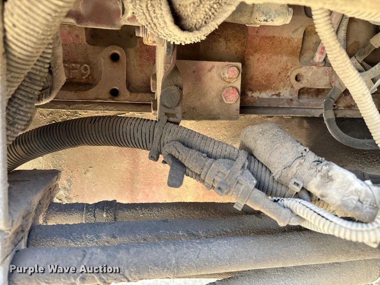 image for item FB3012 2008 Peterbilt 365 ready mix truck