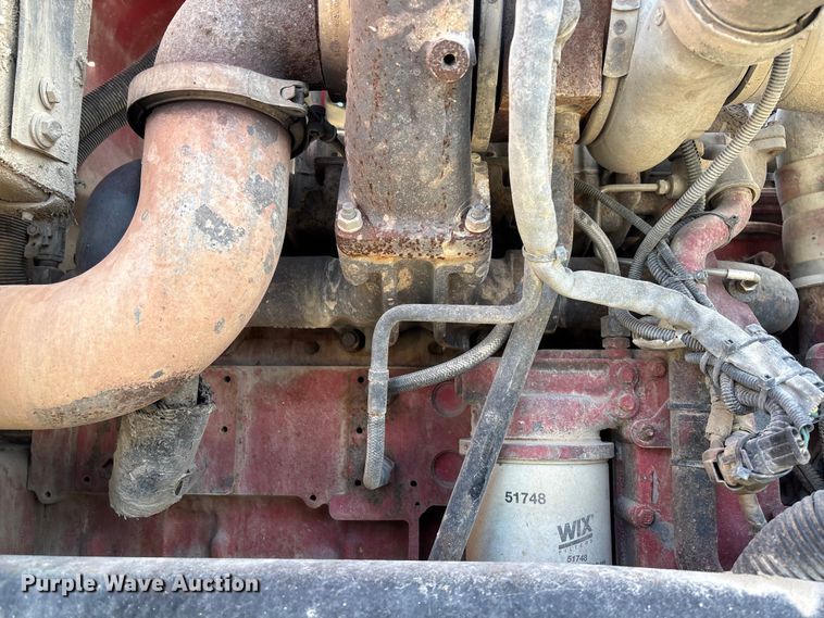 image for item FB3012 2008 Peterbilt 365 ready mix truck