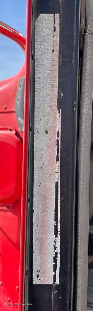 image for item FB3012 2008 Peterbilt 365 ready mix truck