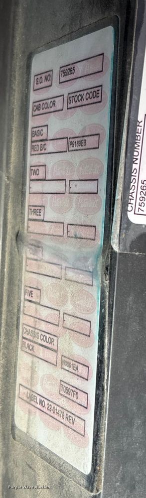 image for item FB3012 2008 Peterbilt 365 ready mix truck