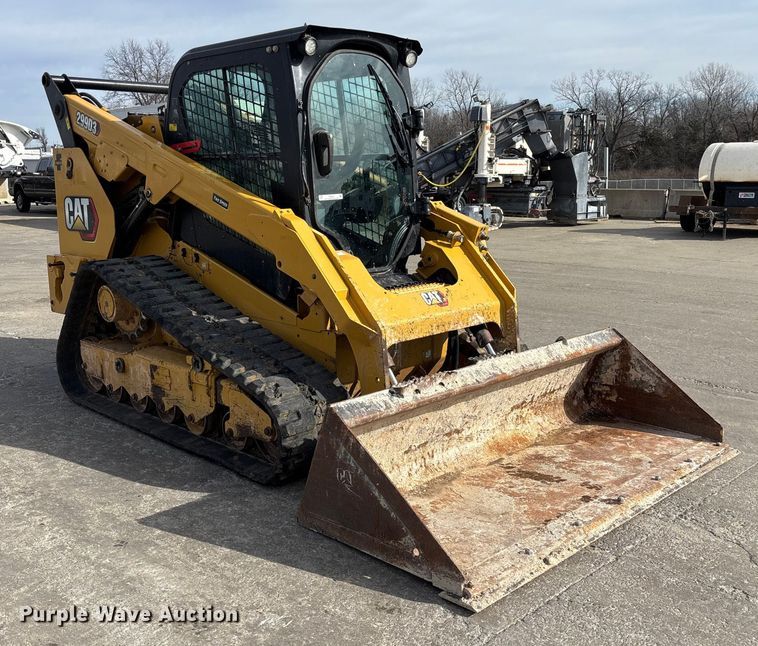image for item FB3027 2022 Caterpillar 299D3 tracked skid steer loader