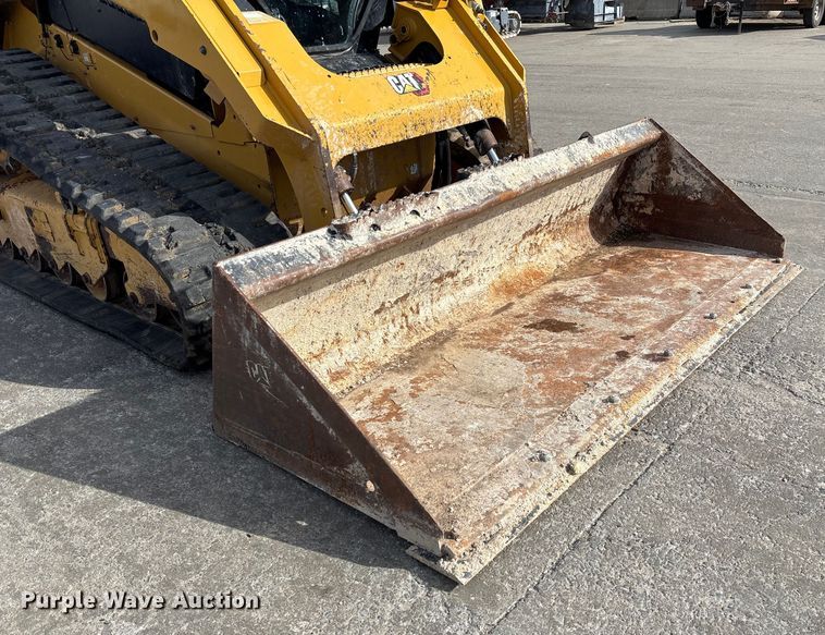 image for item FB3027 2022 Caterpillar 299D3 tracked skid steer loader