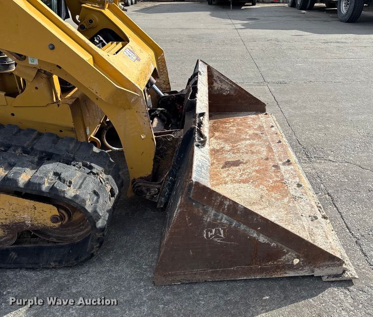 image for item FB3027 2022 Caterpillar 299D3 tracked skid steer loader