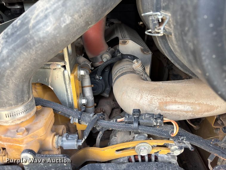 image for item FB3027 2022 Caterpillar 299D3 tracked skid steer loader