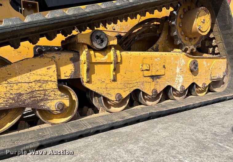 image for item FB3027 2022 Caterpillar 299D3 tracked skid steer loader