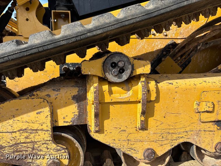 image for item FB3027 2022 Caterpillar 299D3 tracked skid steer loader