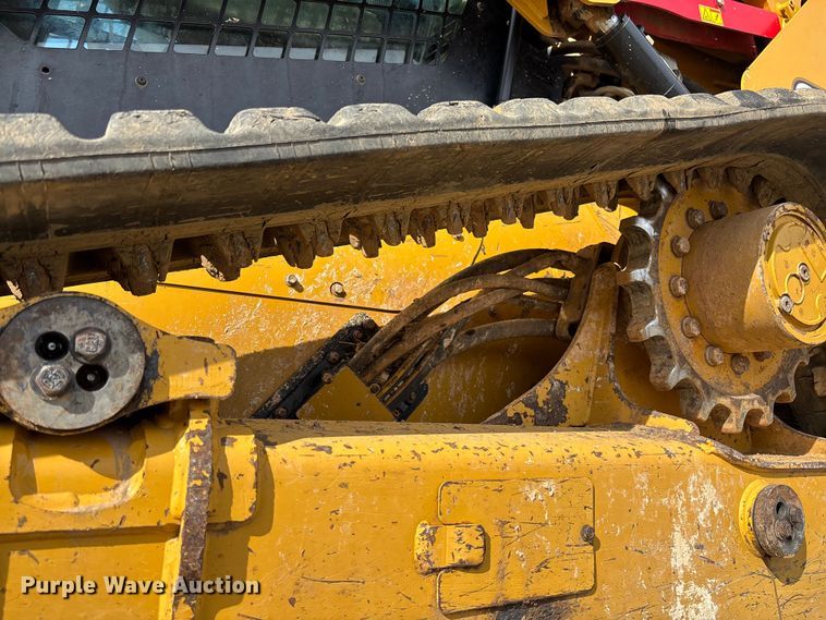 image for item FB3027 2022 Caterpillar 299D3 tracked skid steer loader