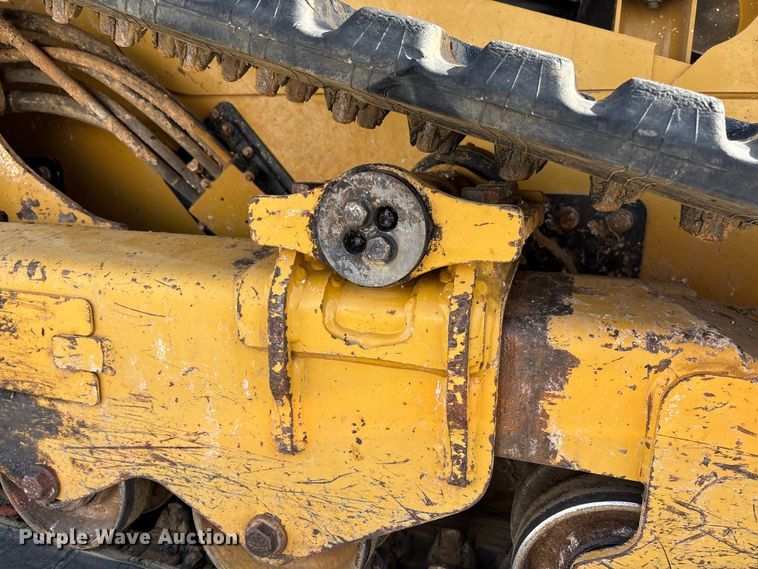 image for item FB3027 2022 Caterpillar 299D3 tracked skid steer loader