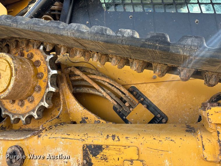 image for item FB3027 2022 Caterpillar 299D3 tracked skid steer loader