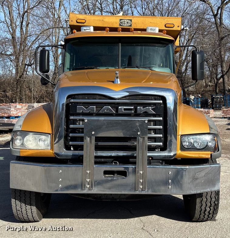 image for item FB3498 2020 Mack Granite GR104F dump truck