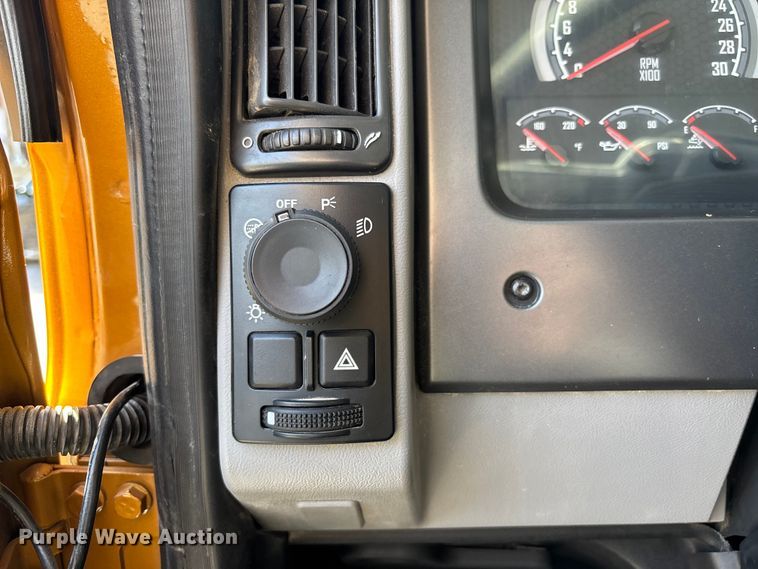 image for item FB3498 2020 Mack Granite GR104F dump truck