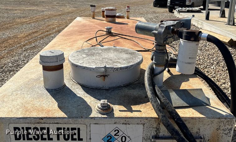 image for item FB3505 Hoover Containment Systems Inc  500 VT fuel tank