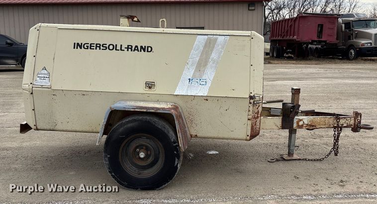 image for item FB3522 Ingersoll Rand 185 air compressor
