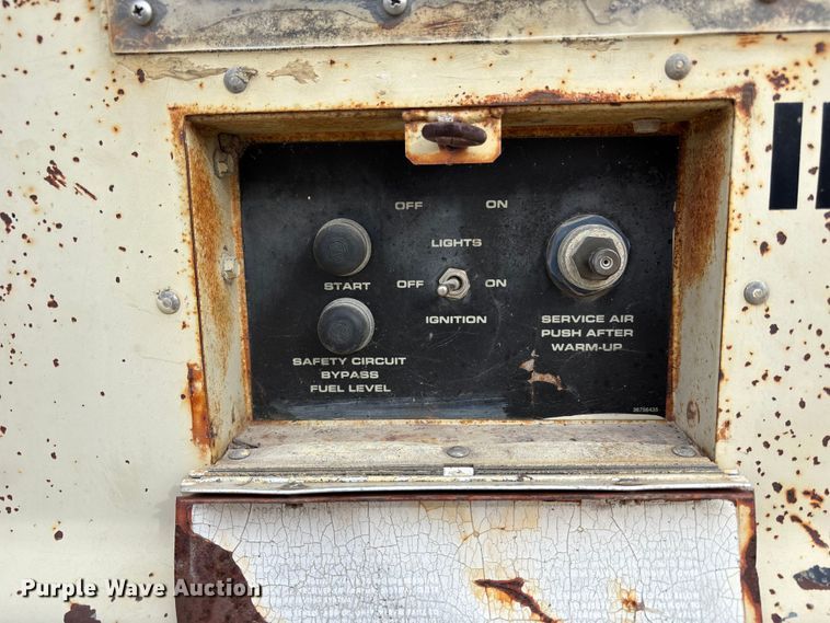 image for item FB3522 Ingersoll Rand 185 air compressor