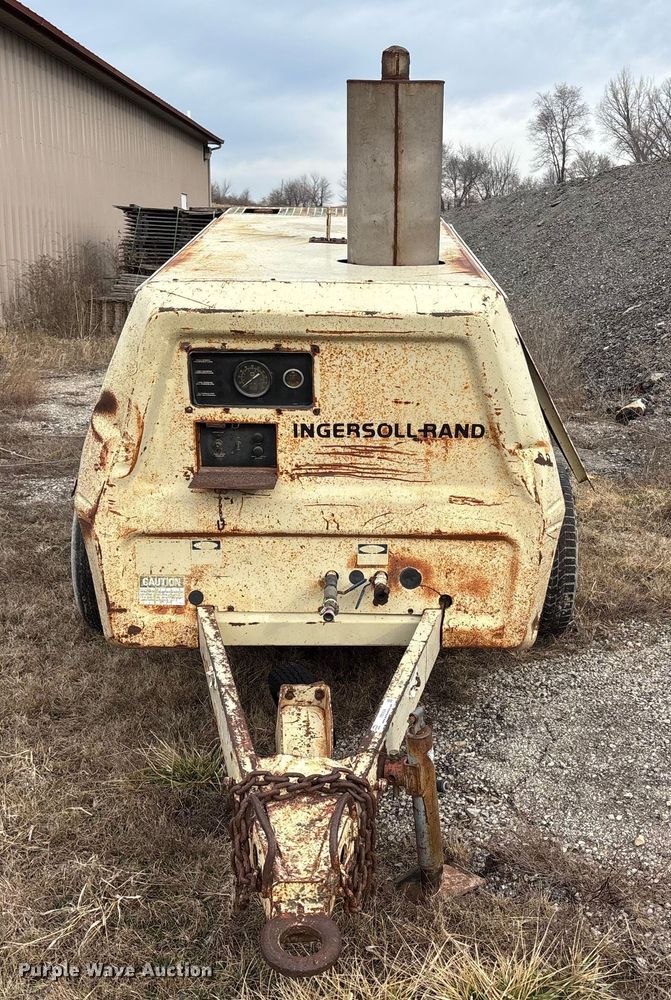 image for item FB3524 Ingersoll Rand 160 air compressor