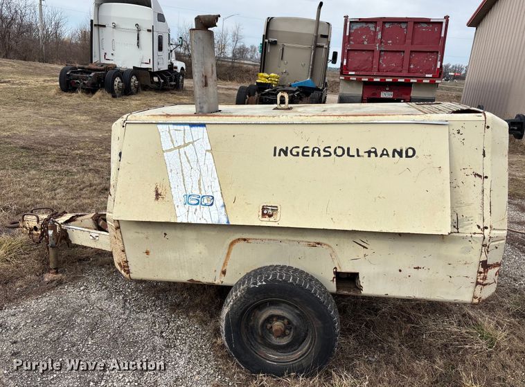 image for item FB3524 Ingersoll Rand 160 air compressor
