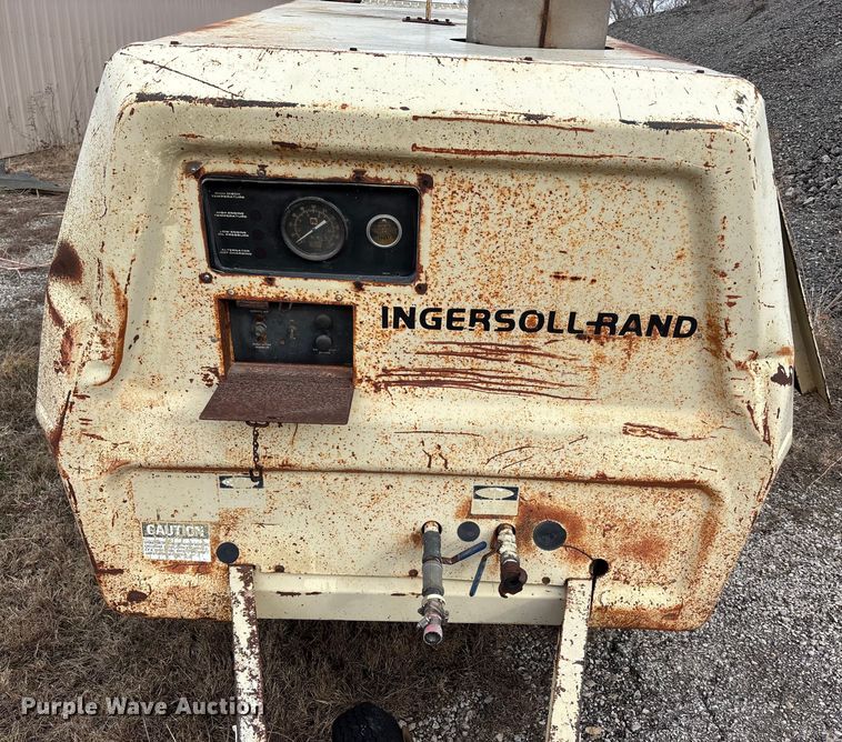 image for item FB3524 Ingersoll Rand 160 air compressor