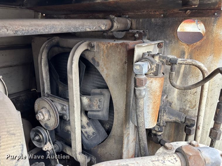 image for item FB3524 Ingersoll Rand 160 air compressor