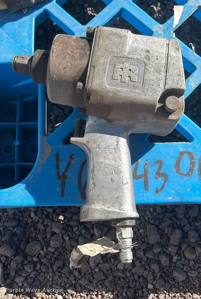 image for item FB5493 Hytorc electric hydraulic pump