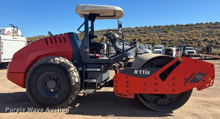 image for item FB5495 2015 Hamm H11ix single drum vibratory roller