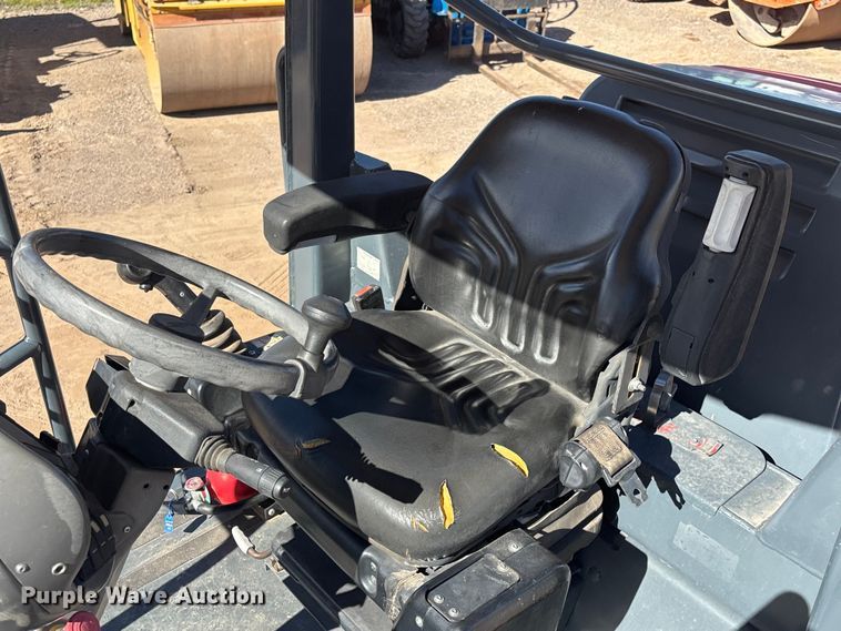 image for item FB5495 2015 Hamm H11ix single drum vibratory roller