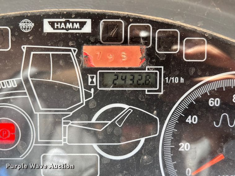 image for item FB5495 2015 Hamm H11ix single drum vibratory roller