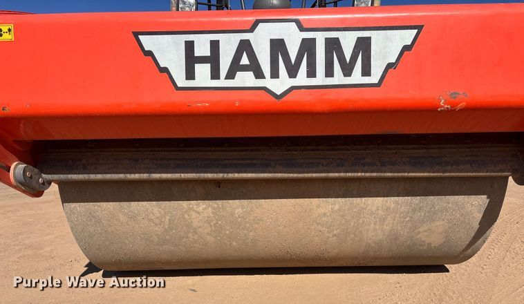 image for item FB5495 2015 Hamm H11ix single drum vibratory roller