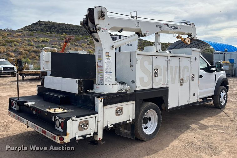 image for item FB5496 2017 Ford F550 utility / service truck