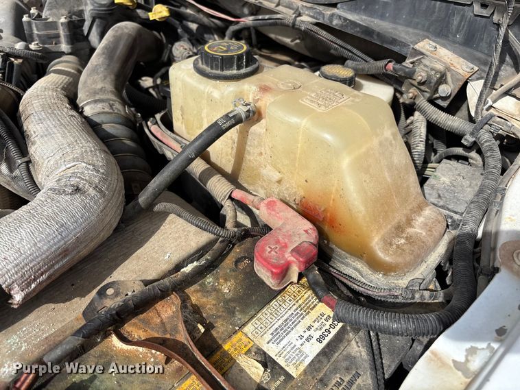 image for item FB5496 2017 Ford F550 utility / service truck