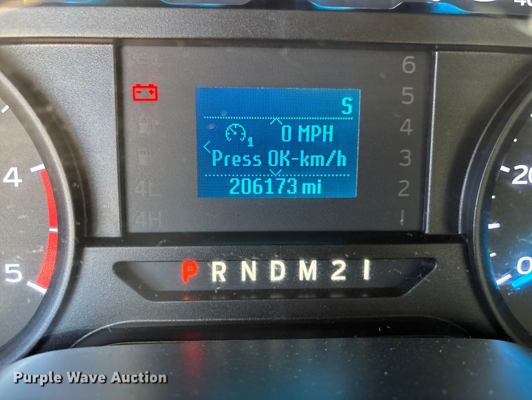 image for item FB5496 2017 Ford F550 utility / service truck