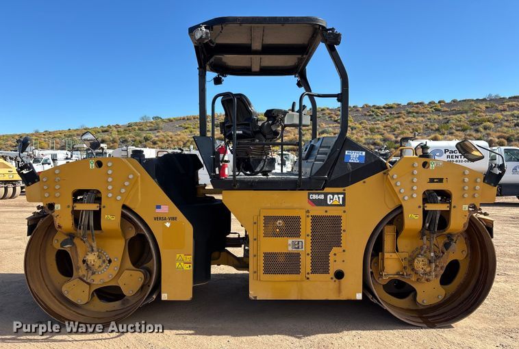 image for item FB5497 2016 Caterpillar CB64B double drum vibratory roller