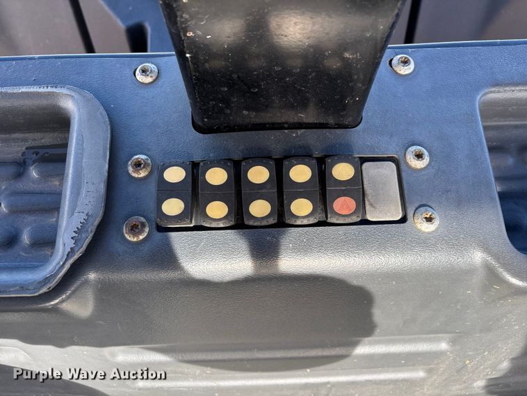 image for item FB5497 2016 Caterpillar CB64B double drum vibratory roller