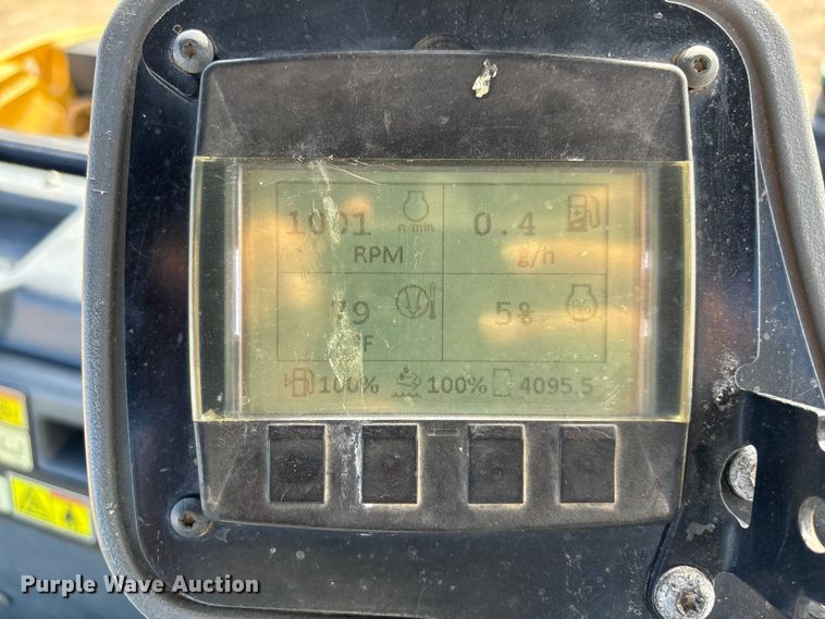 image for item FB5497 2016 Caterpillar CB64B double drum vibratory roller