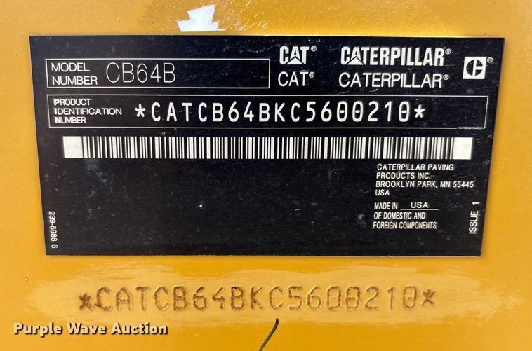 image for item FB5497 2016 Caterpillar CB64B double drum vibratory roller