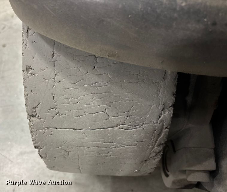 image for item FB5498 2017 Crown RC5545-40 forklift