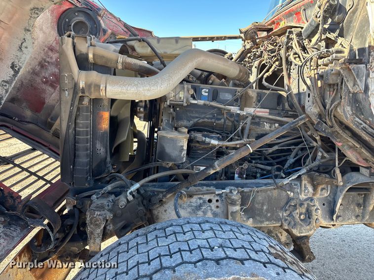 image for item FC1522 1993 Ford LT9000 ready mix truck