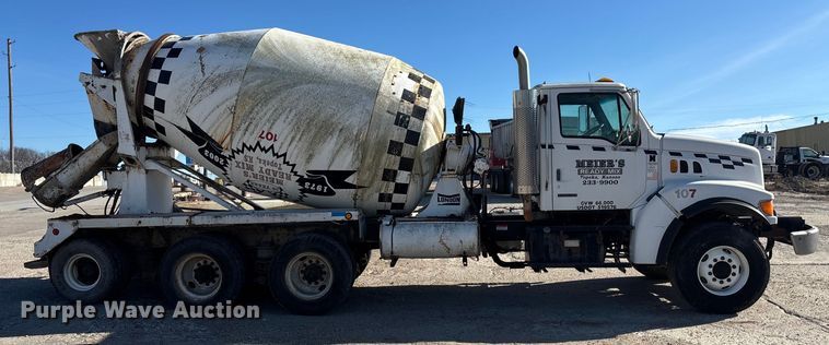 image for item FC1523 2003 Sterling L8500 ready mix truck