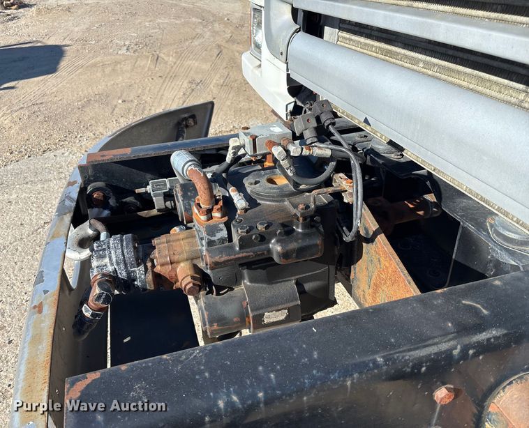 image for item FC1523 2003 Sterling L8500 ready mix truck