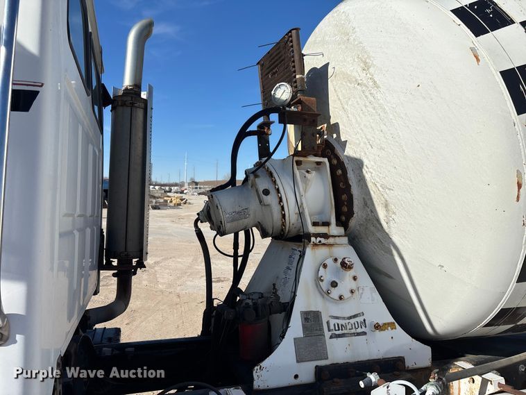 image for item FC1523 2003 Sterling L8500 ready mix truck