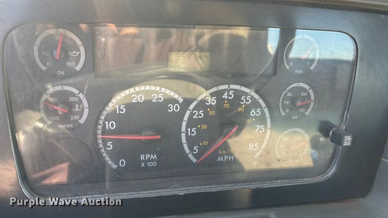 image for item FC1523 2003 Sterling L8500 ready mix truck