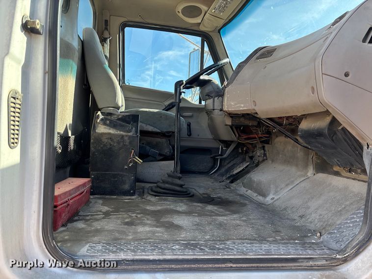 image for item FC1523 2003 Sterling L8500 ready mix truck